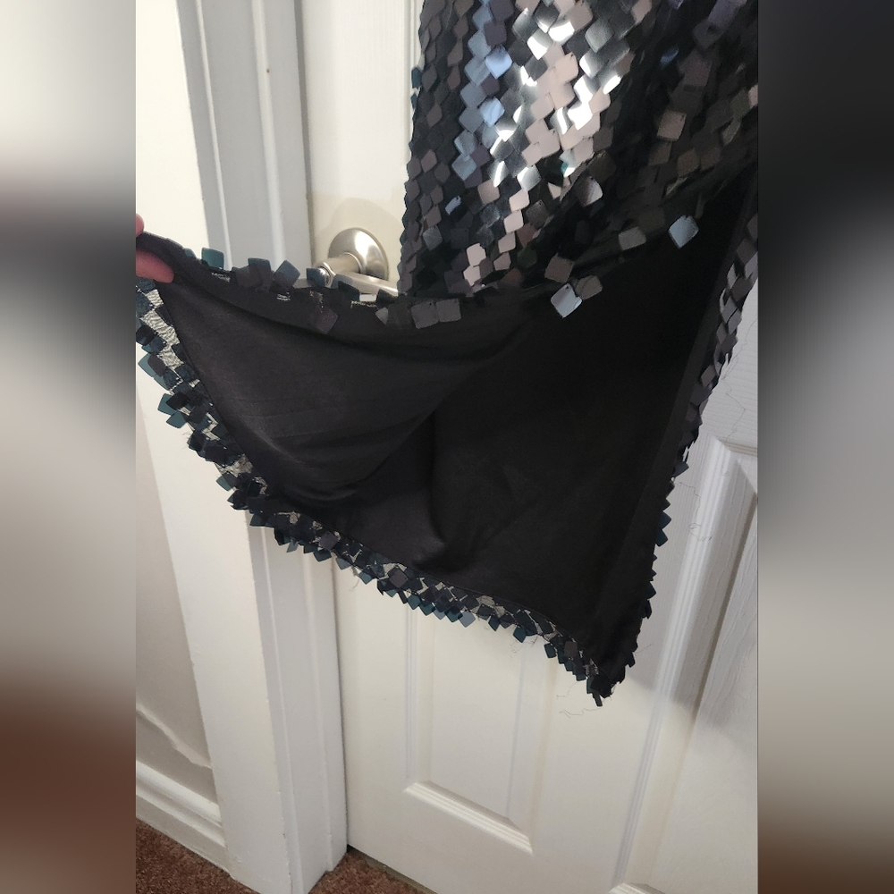 House of Harlow 1960 Black Sequin Skirt Set - Picture 7 of 9